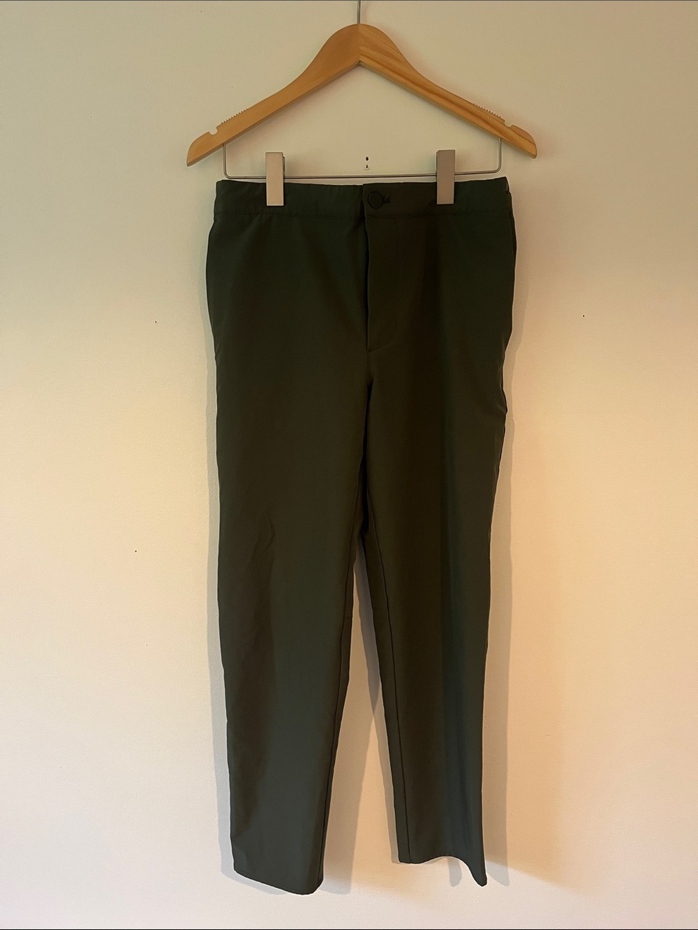 Mens Banana Republic Slim Tapered Fit Perfomance Olive Green Stretch Pants 30x30